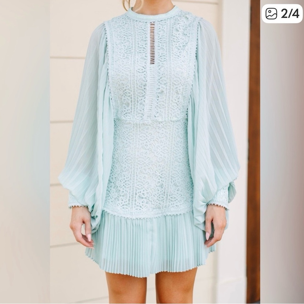 NWT Fate Long Sleeve and Lace Dress